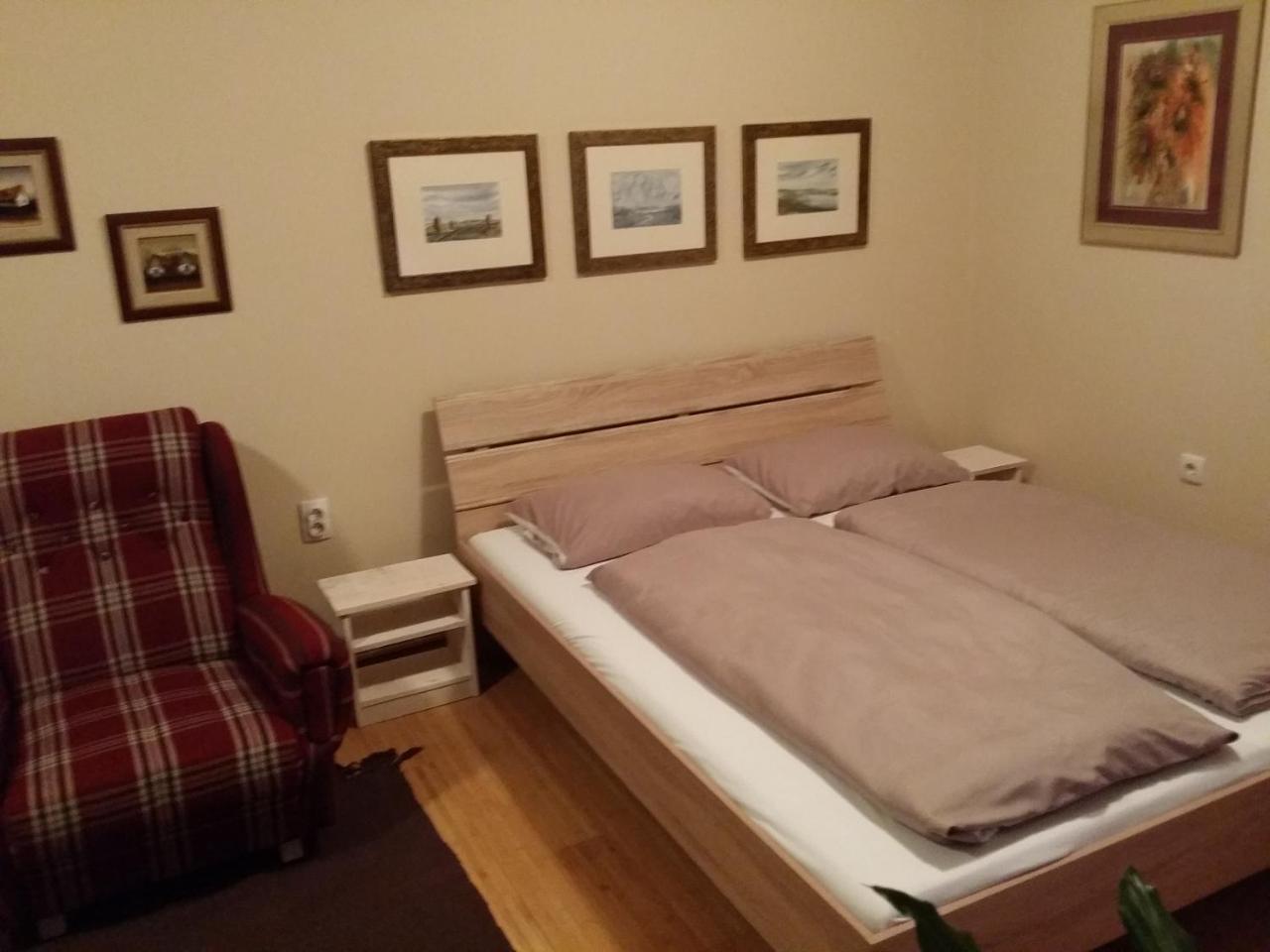 Apartman Mile Apartment Subotica Ngoại thất bức ảnh